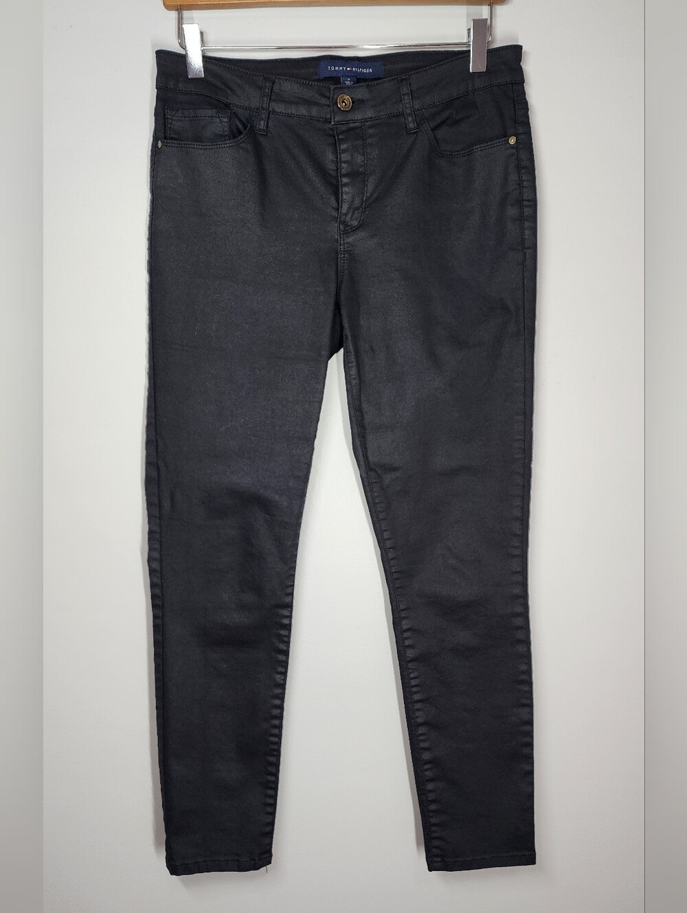 Tommy Hilfiger Women's Skinny Jeans Mid-Rise Black Glossy Coated Size 6